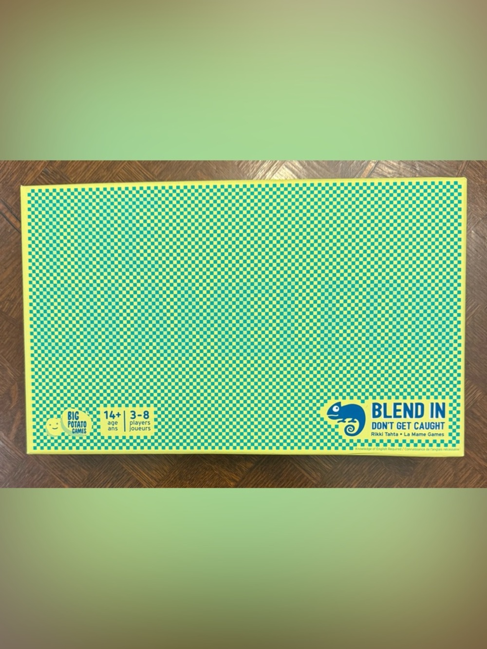 The Chameleon Board Game - Standard Edition